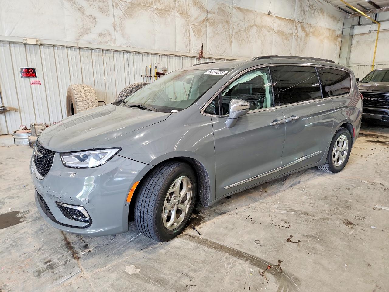 2022 CHRYSLER PACIFICA