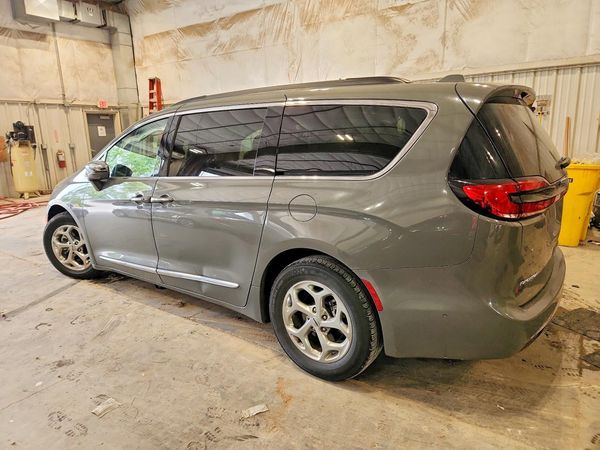 2022 CHRYSLER PACIFICA