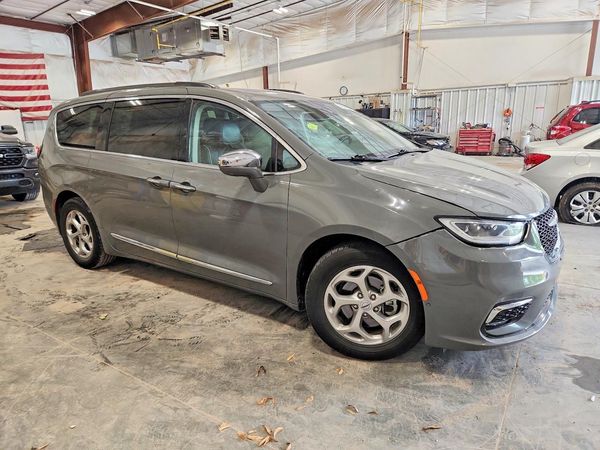 2022 CHRYSLER PACIFICA