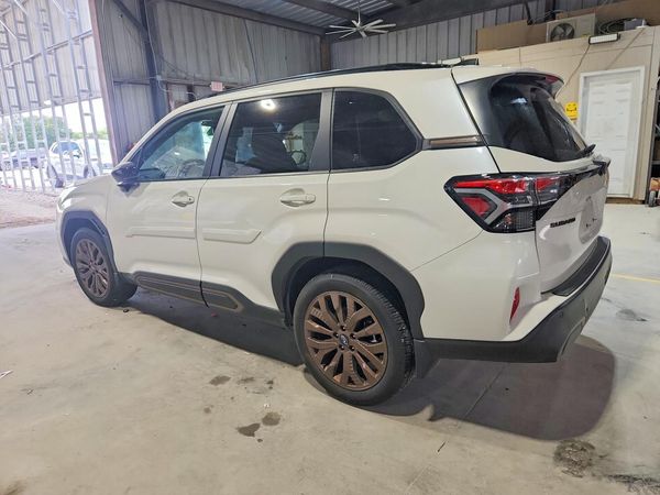2025 SUBARU FORESTER Sport