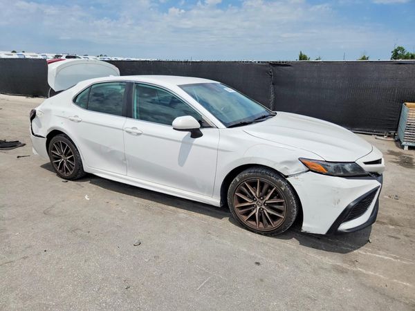 2021 TOYOTA CAMRY