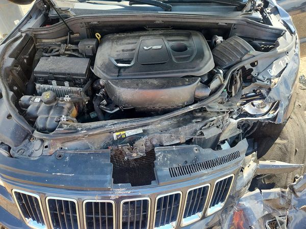 2016 JEEP GRAND CHEROKEE LAREDO 4X4
