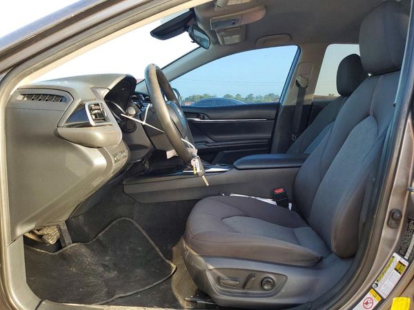 2018 TOYOTA CAMRY L/LE/SE/XLE — DENT