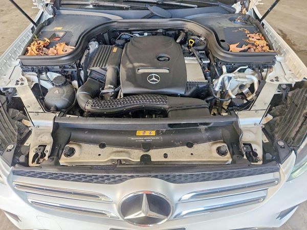 2016 MERCEDES-BENZ GLC-CLASS GLC300 Base-4M — Engine bay