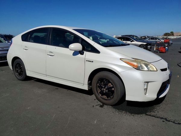 2012 TOYOTA PRIUS