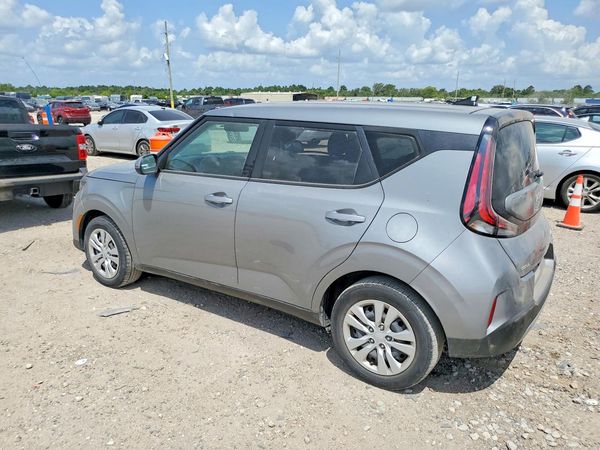 2023 KIA SOUL LX, S