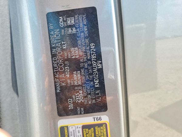 2023 KIA SOUL LX, S