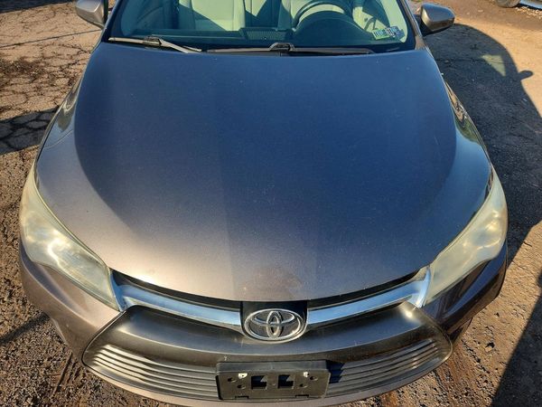 2016 TOYOTA CAMRY