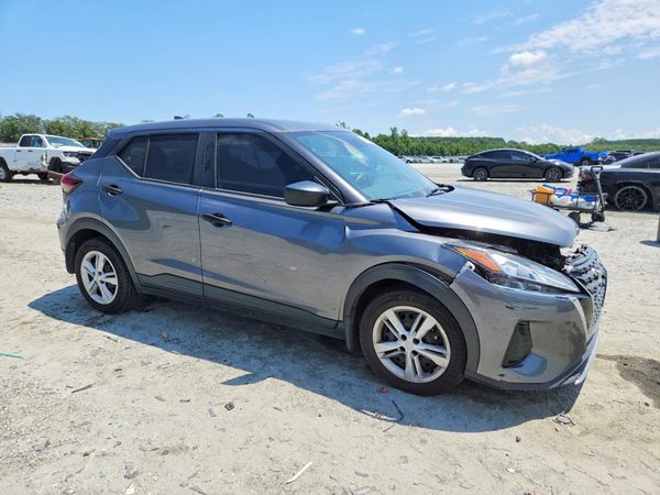 2024 NISSAN KICKS S