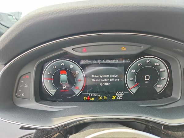 2025 AUDI Q7 quattro Premium Plus