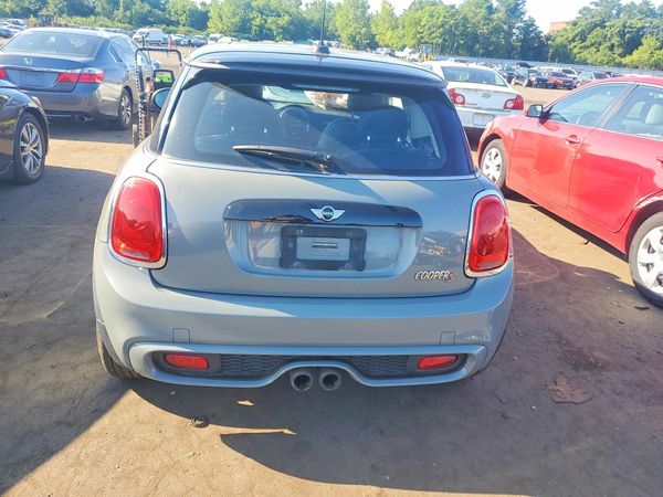 2017 MINI COOPER