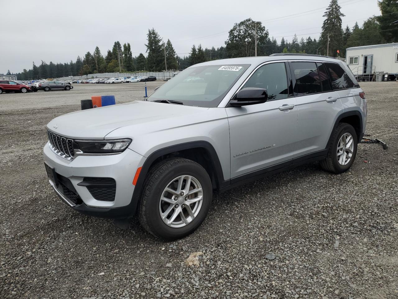 2024 JEEP GRAND CHEROKEE Laredo