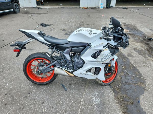 2023 YAMAHA YZFR7 — RSDT