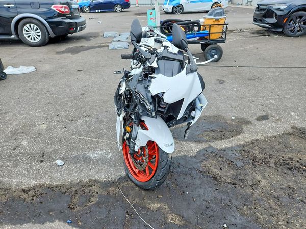 2023 YAMAHA YZFR7 — DIRF