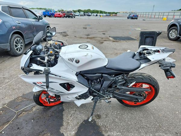 2023 YAMAHA YZFR7 — LSDT