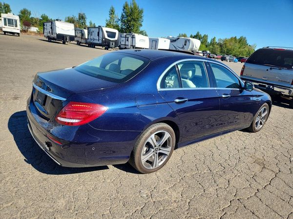 2018 MERCEDES-BENZ E