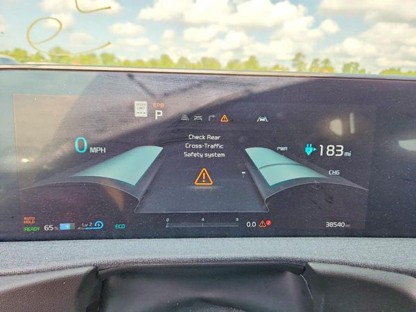 2024 KIA EV6 Light, Wind