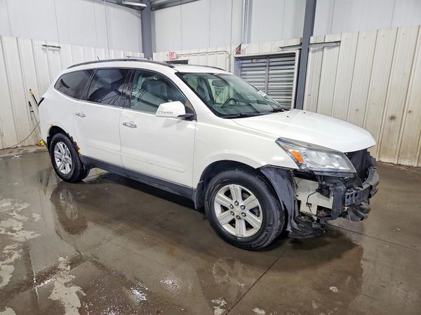 2013 CHEVROLET TRAVERSE 2LT