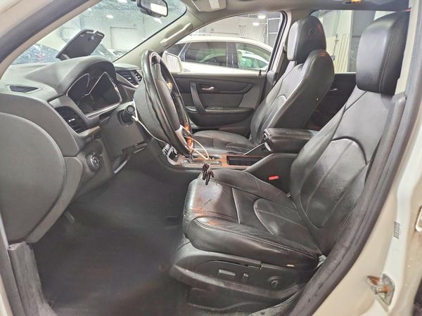 2013 CHEVROLET TRAVERSE 2LT