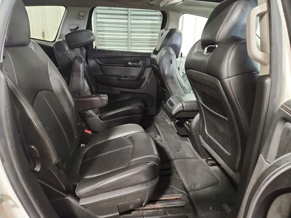 2013 CHEVROLET TRAVERSE 2LT