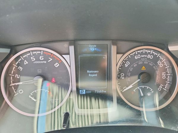 2023 TOYOTA TACOMA SR5