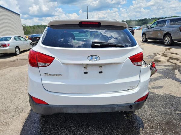 2014 HYUNDAI TUCSON GLS (Middle Level)