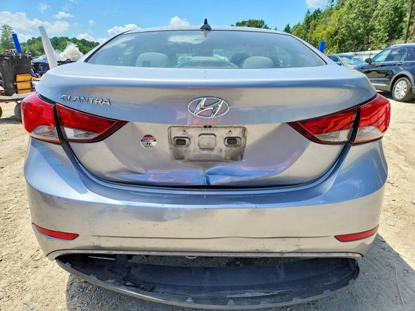 2016 HYUNDAI ELANTRA