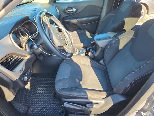 2016 JEEP CHEROKEE LATITUDE 4X4