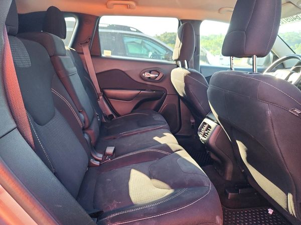 2016 JEEP CHEROKEE LATITUDE 4X4