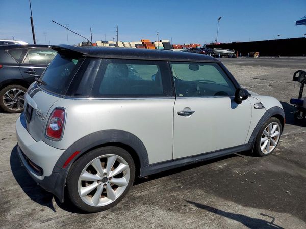 2012 MINI COOPER