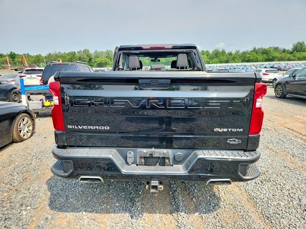 2019 CHEVROLET SILVERADO Trail Boss Custom