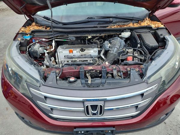 2013 HONDA CRV EX-L — Engine bay