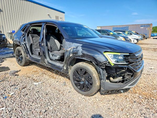 2025 VOLKSWAGEN ATLAS CROSS SPORT 4Motion SE