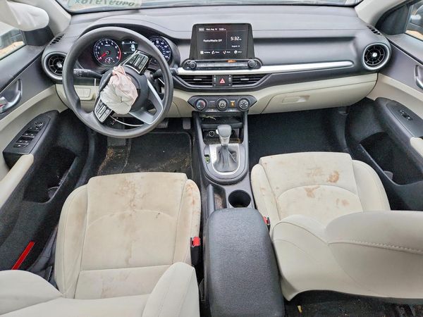 2022 KIA FORTE FE, LXS