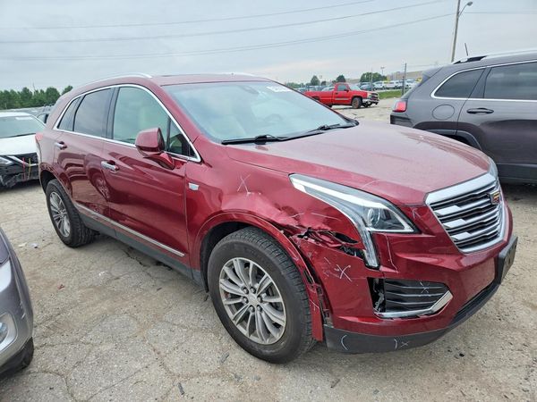 2017 CADILLAC XT5 Luxury
