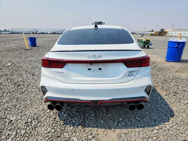 2024 KIA FORTE GT