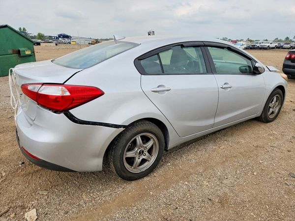 2015 KIA FORTE