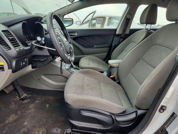 2015 KIA FORTE
