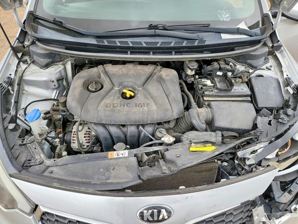 2015 KIA FORTE