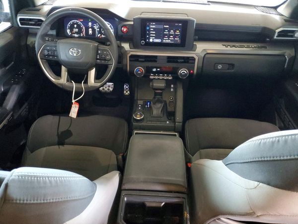 2025 TOYOTA TACOMA