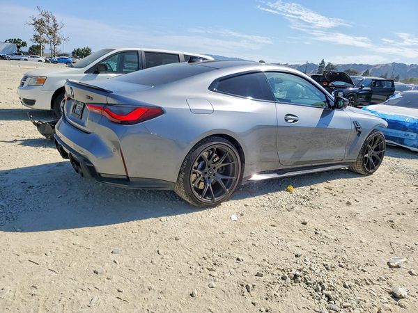2022 BMW M4