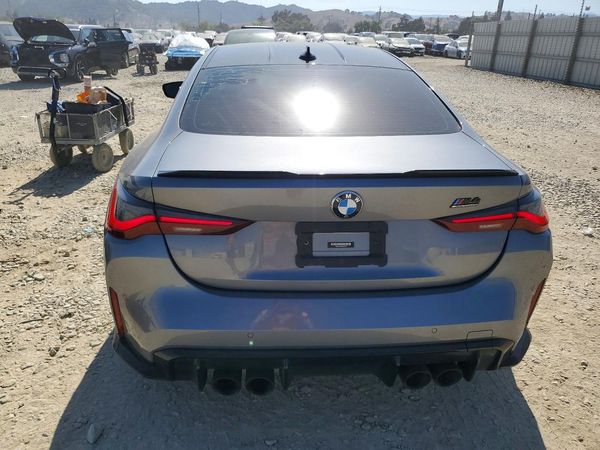2022 BMW M4