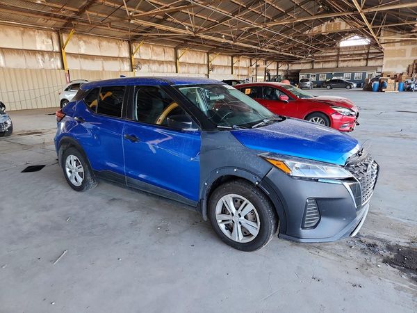 2021 NISSAN KICKS