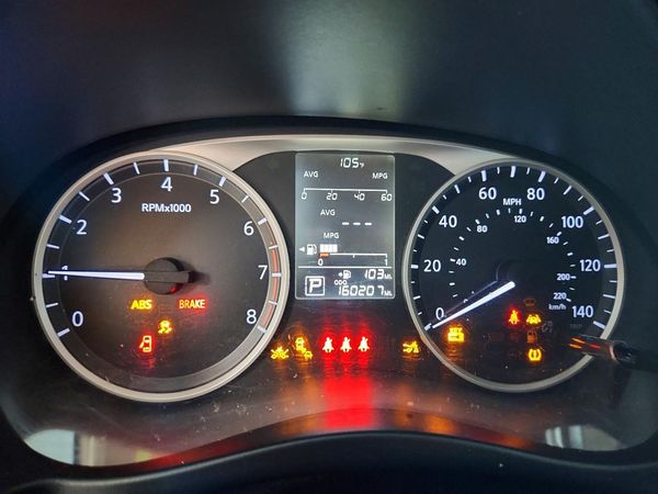2021 NISSAN KICKS