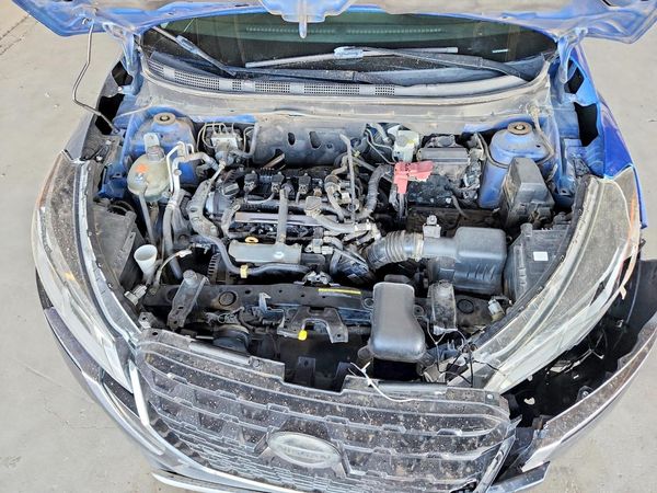 2021 NISSAN KICKS