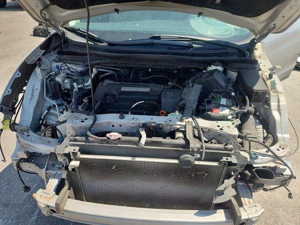 2015 HONDA CRV LX