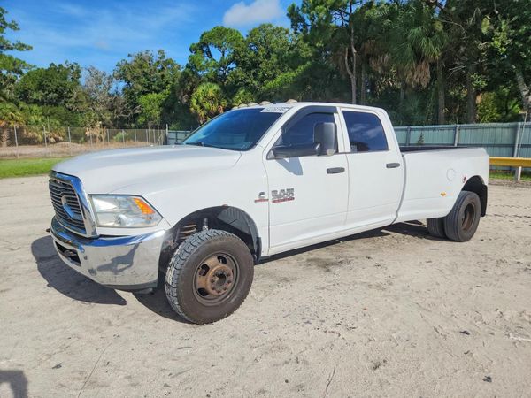 2014 RAM 3500 ST