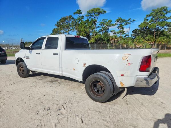 2014 RAM 3500 ST