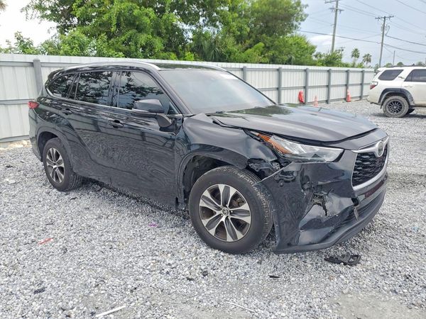 2020 TOYOTA HIGHLANDER