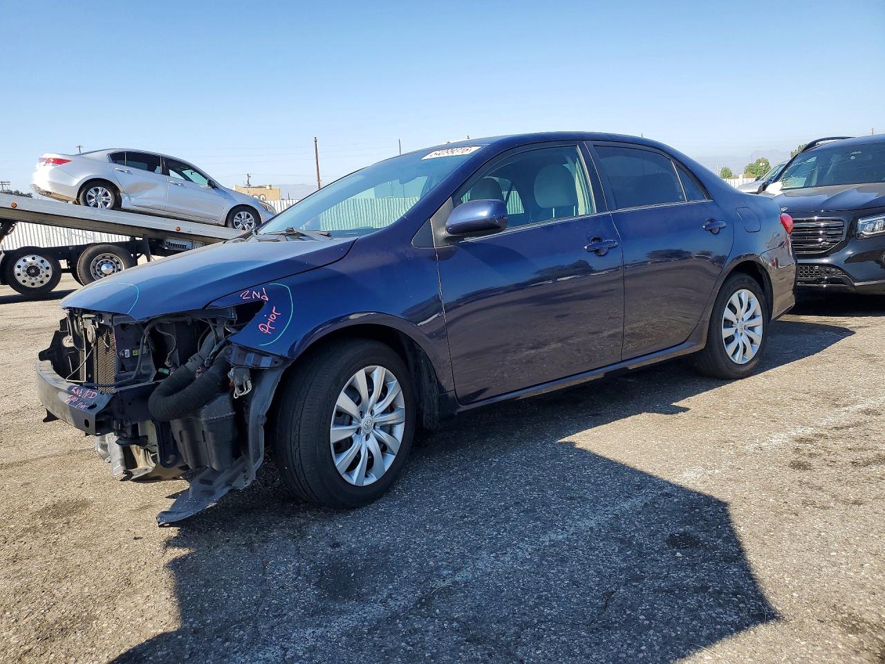 2013 TOYOTA COROLLA